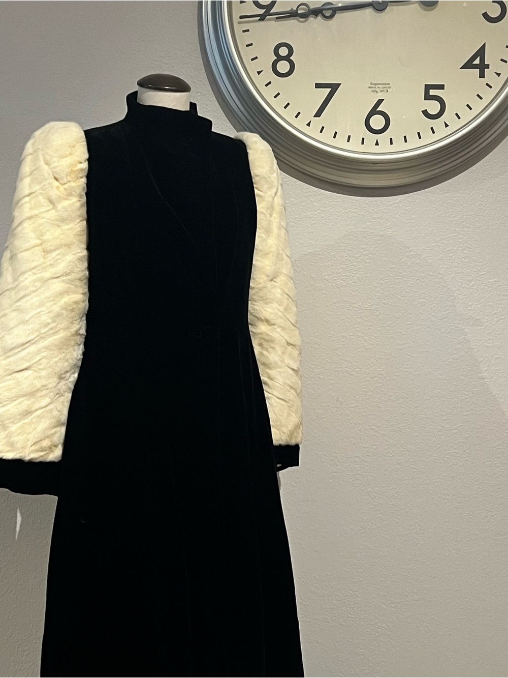Vintage Black Velvet Dress Coat with Fur Sleeves
